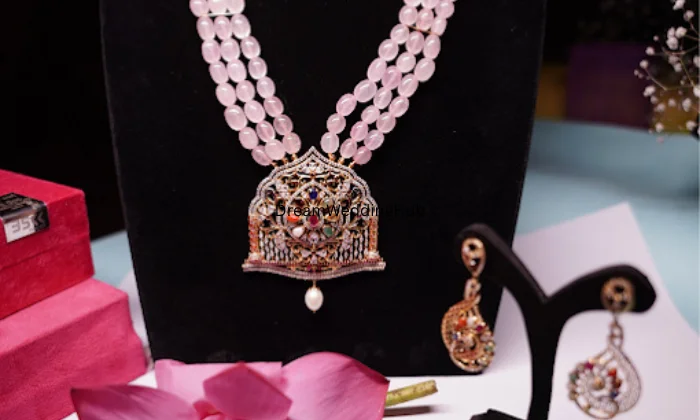 Banaras Swarn Kala Kendra Lahurabir